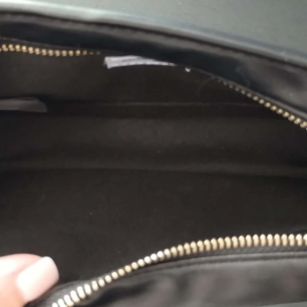 AMANDA UPRICHARD NY Black Vegan Leather Quilted Fanny Pack Belt Bag crossbody - Picture 8 of 9